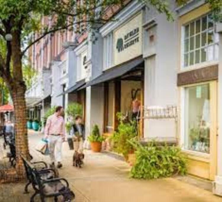 Honeycomb Gem, Beautifully Designed & Near Downtown Thomasville Exteriör bild